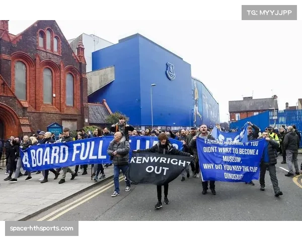 英超115项财务指控悬而未决,曼城争冠前景蒙阴影 英超115项财务指控悬而未决,曼城争冠前景蒙阴影