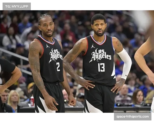 快船92-115不敌老鹰,防守漏洞导致客场失利 快船92-115不敌老鹰,防守漏洞导致客场失利