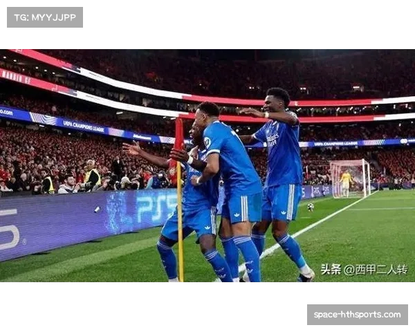 一男子因在比赛中对球员进行种族歧视辱骂,被赛事永久禁入 一男子因在比赛中对球员进行种族歧视辱骂,被赛事永久禁入